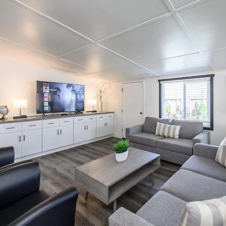 Spacious Disneyland 5 Bedroom 4 Bath House With Game Room Анахайм Екстериор снимка